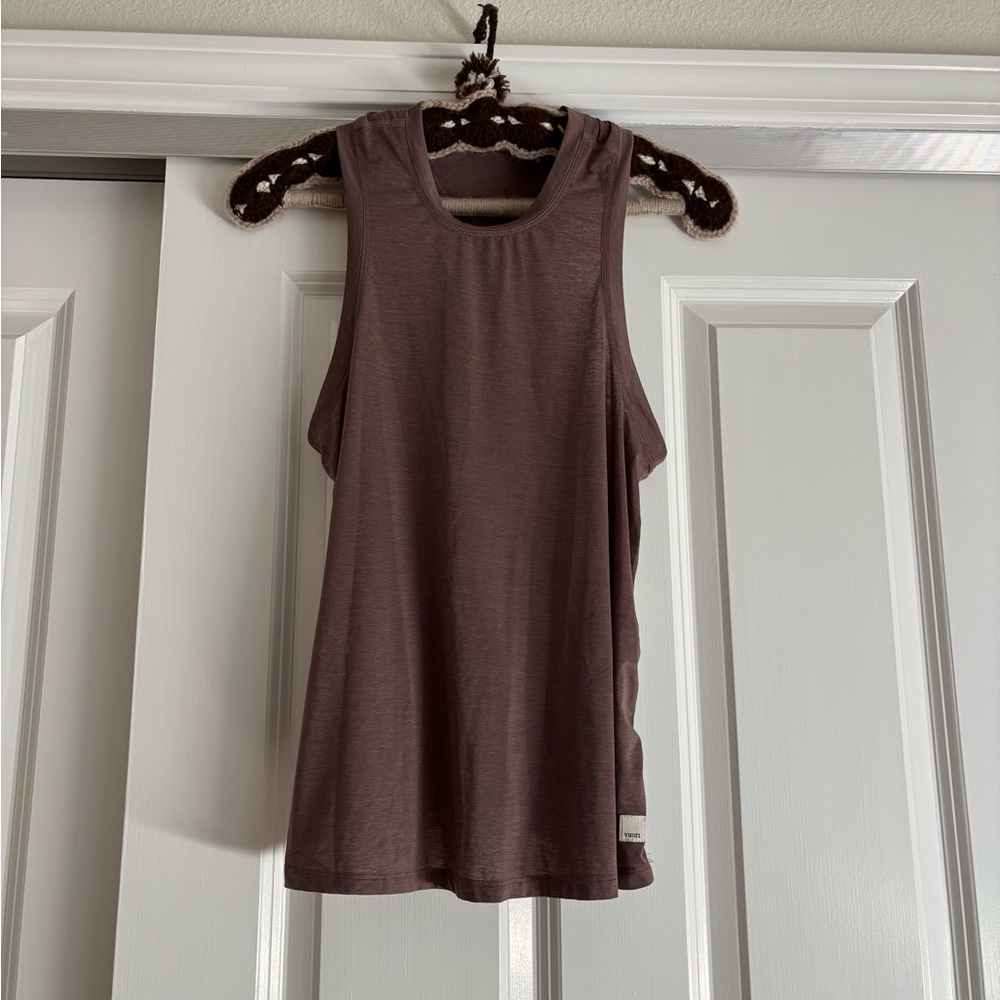 Vuori - Razorback Tank